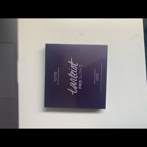 Tarteist pro glow 3
